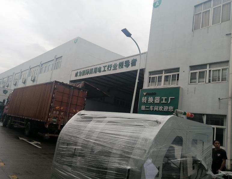 全自动切铝机发往浙江客户现场--6月份第一天